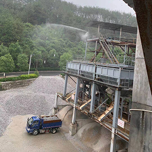 喷雾桩喷雾降尘使用效果图